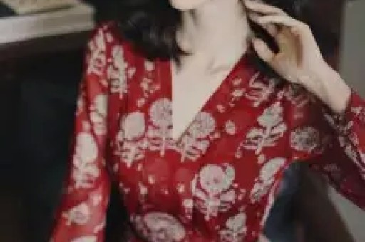 百万网红一条广告提成 500 元掀桌子不干了！