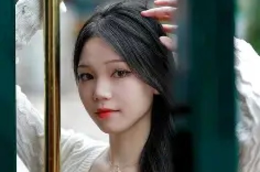 私生女风波还没结束黄一鸣又爆王思聪现女友大瓜：她骗了所有人